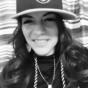 Meet your Posher, Anasue